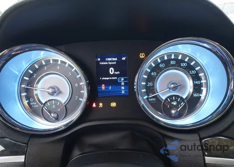 2012 Chrysler 300C из США, поврежденный, VIN 2C3CCAET6CH236556